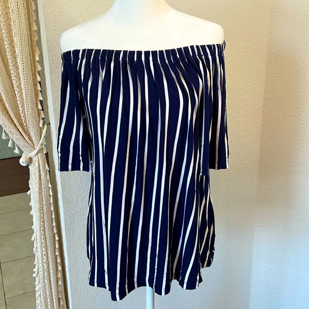 cable & guage Vertical Striped Off the Shoulder Flutter Sleeve Top ~ Size Medium